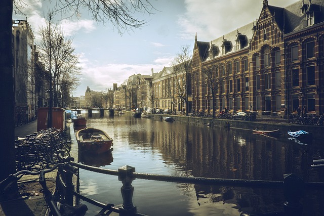 Como Escolher o Melhor Seguro Viagem Amsterdã