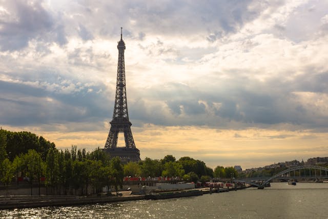 seguro viagem para Paris